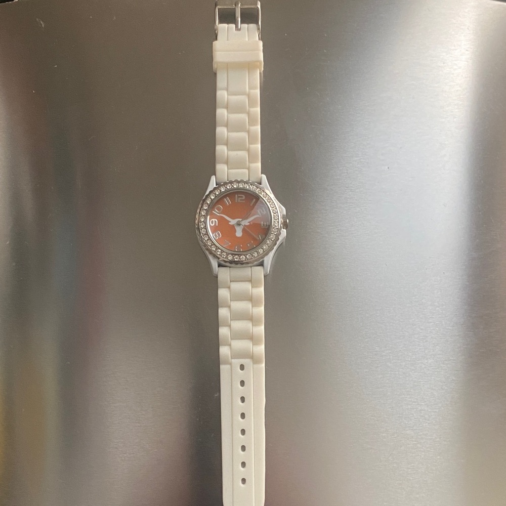 Elegant Orange and White Smartwatch